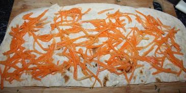 рулеты с морковью по-корейски