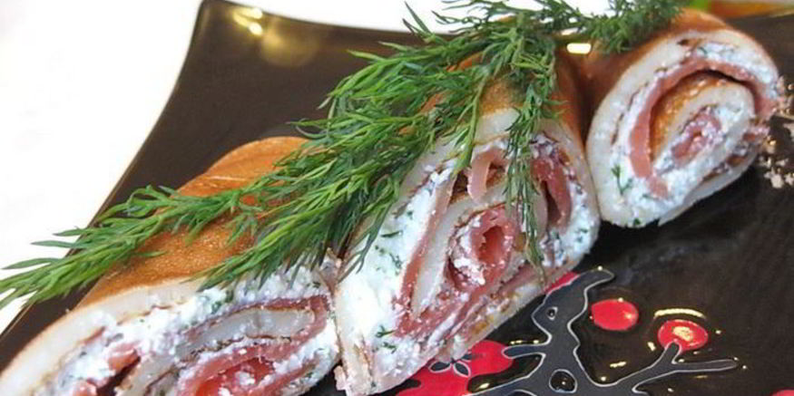 Рецепт рулетов с соленой семгой