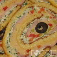 Рецепт Сырного рулета с ветчиной