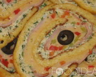 Сырный рулет с ветчиной