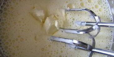 цитрусовый бисквитный рулет