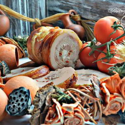 Запеченный рулет из свинины Поркетта