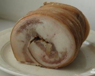 Засолка свиного рулета