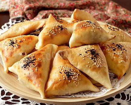 Самса из слоеного теста в духовке