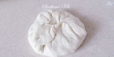 самса с мясом и помидорами