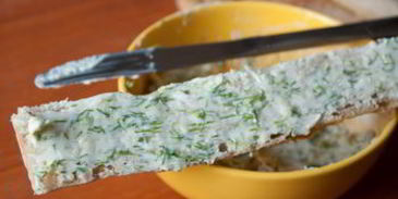 чесночные сухарики из чабатты