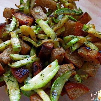 Кабачки с сухариками