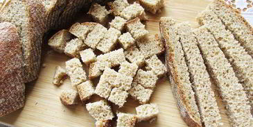 хлебные сухарики