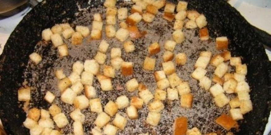 Рецепт сухариков на сковороде