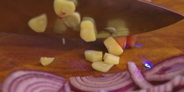 сухарики с грибной начинкой, сыром и зеленью