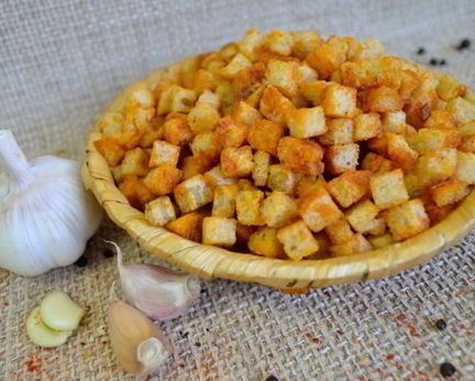 Сухарики в духовке из хлеба