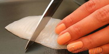 нигири-суши с кальмаром