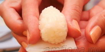 нигири-суши с кальмаром