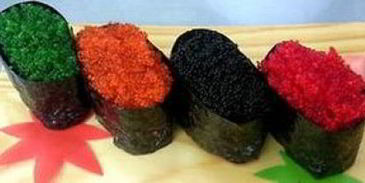 суши с икрой летучей рыбы