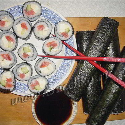 Суши с крабовыми палочками