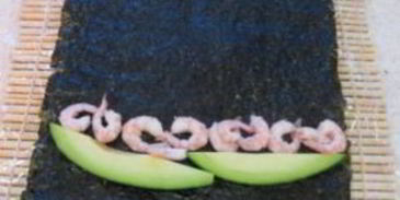 суши с кунжутом