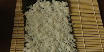 суши с омлетом цыплята