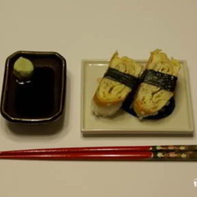 Суши с омлетом