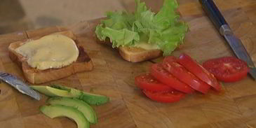 классический клаб-сэндвич с домашним майонезом