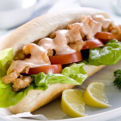 По-бой сэндвич с жареными креветками