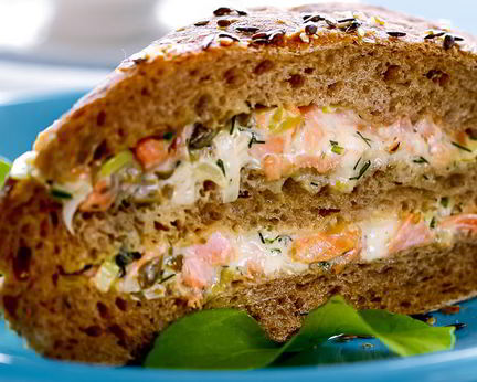 Сэндвич с лососем