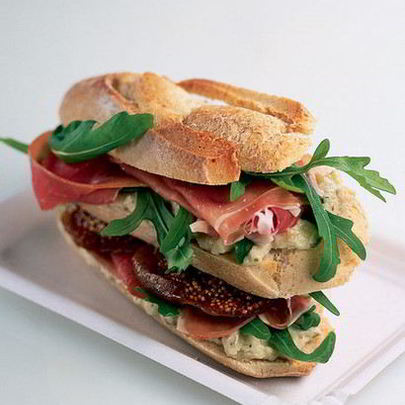 Сэндвич с ветчиной и инжиром