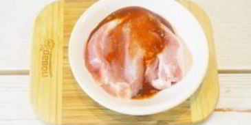 сэндвичи барбекю со свининой и капустой