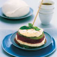 Рецепт Сэндвичей с моцареллой, маринованным тунцом и зелеными помидорами