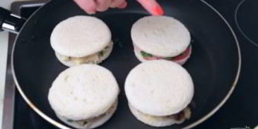 эмоджи сэндвичи