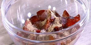 ароматные тарталетки со сливами