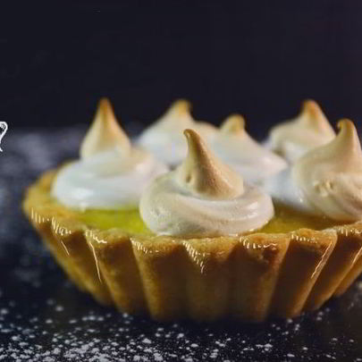 Лимонная тарталетка с меренгой