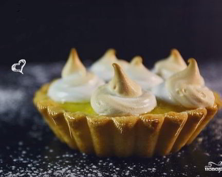 Лимонная тарталетка с меренгой