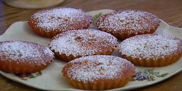 лимонные тарталетки с кедровыми орешками