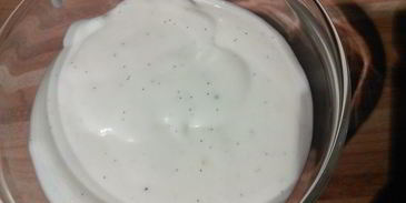 шоколадные тарталетки с панна коттой и клубникой