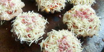 тарталетки из куриного филе с сочной начинкой