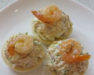 Тарталетки с горбушей консервированной