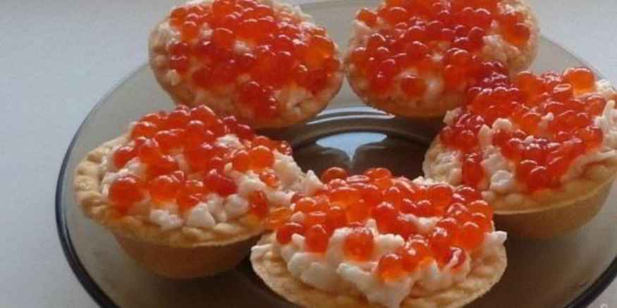 Рецепт тарталеток с икрой и креветками