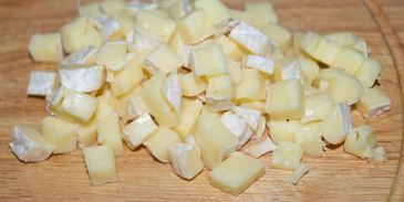 тарталетки с крабовыми палочками и сыром