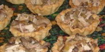 тарталетки с мясом