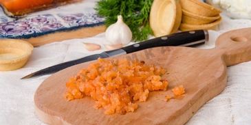 тарталетки с семгой и сыром