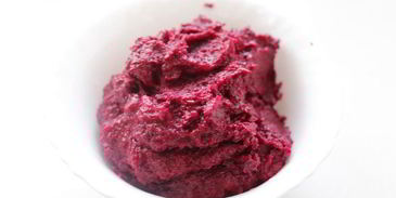 тарталетки со свекольным муссом и сельдью