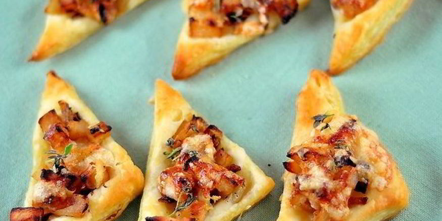 Рецепт яблочно-луковых тарталетки