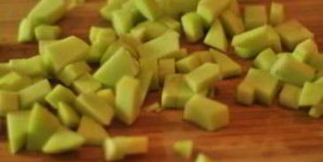 яблочно-луковые тарталетки