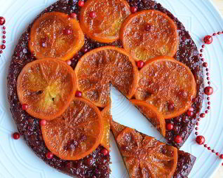 Пряничный Тарт Татен с апельсином и брусникой