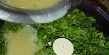 сырно-творожный тарт с весенней зеленью