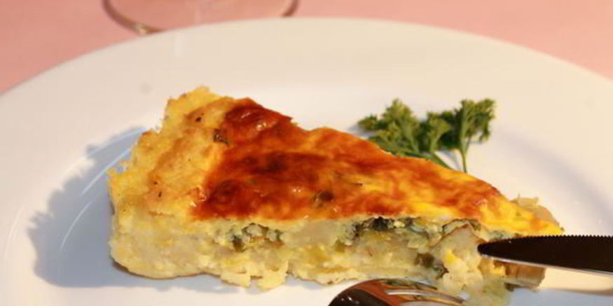 Рецепт тарта из поленты с луком пореем