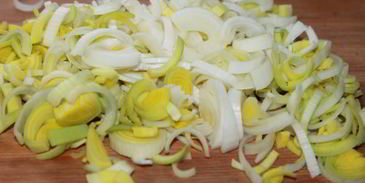 тарт из поленты с луком пореем