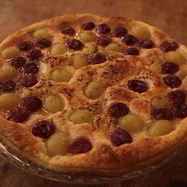 Рецепт Тарта из слоеного теста с сахарным виноградом