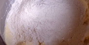 тарт с карамелизованными яблоками