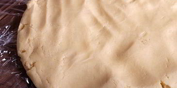 тарт с карамелизованными яблоками